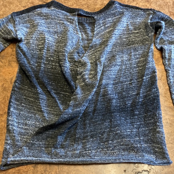 PrAna wrap back top - Picture 3 of 6